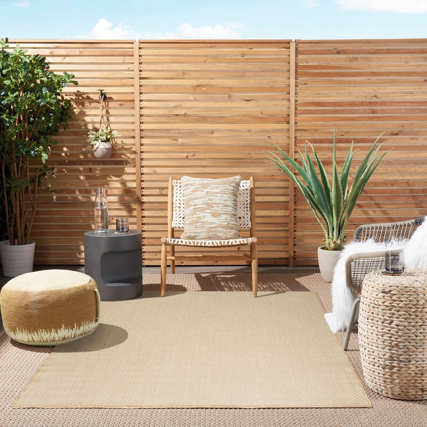 Nourison Home Courtyard Natural 5' x 7' Area Rug - Easy Clean, Non Shedding, Bed Room, Living Room, Dining Room, Kitchen (5' x 7')